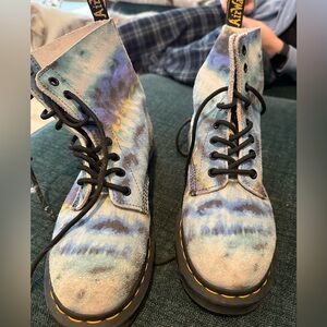Dr Marten Blue/Grey/Teal Tie-Dye Boot. 8 Hole. Sz8 US. Women’s.